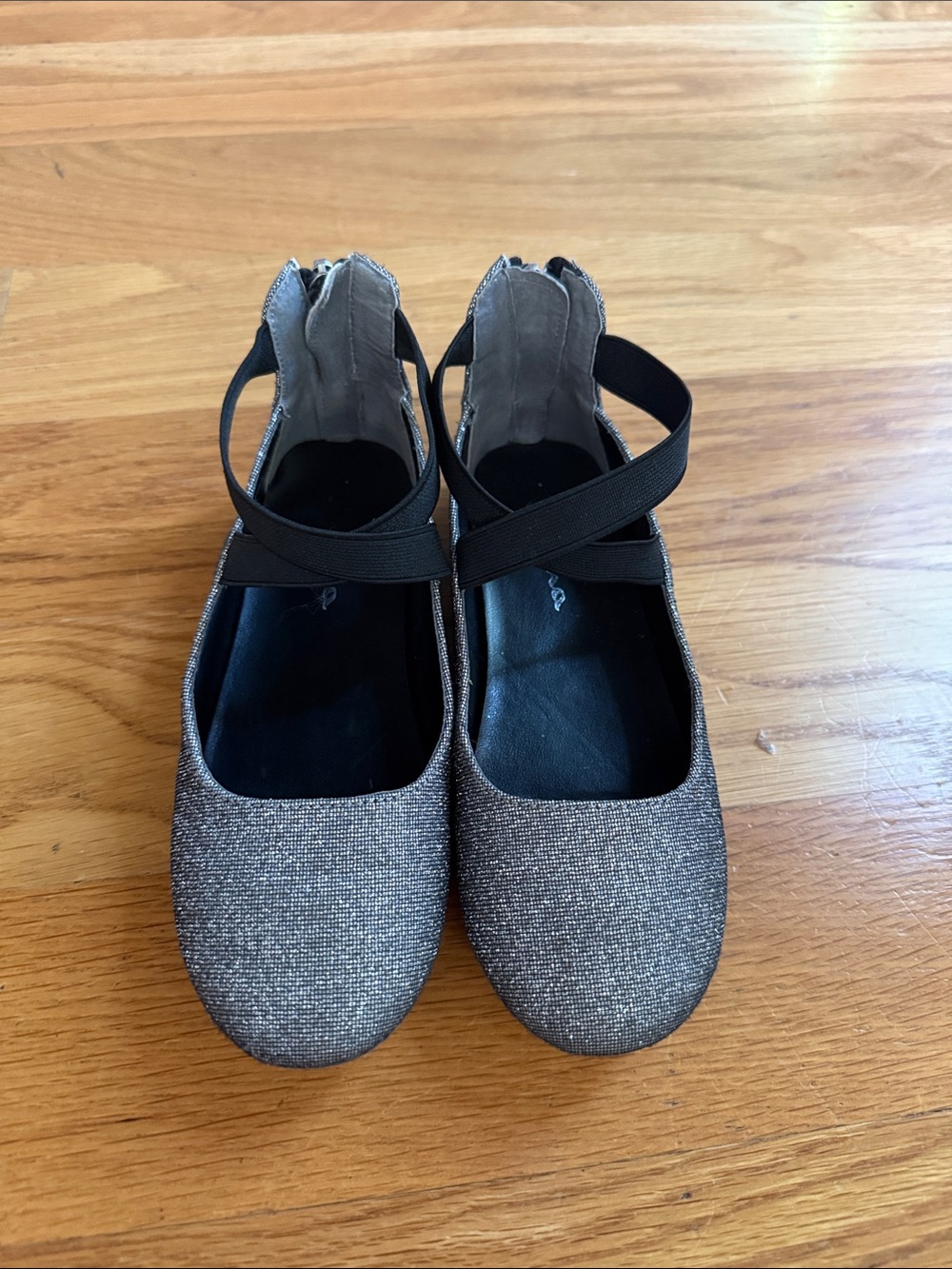 Nina Girls' Glitter Ballet Flats with Cross Elastic Strap - Black